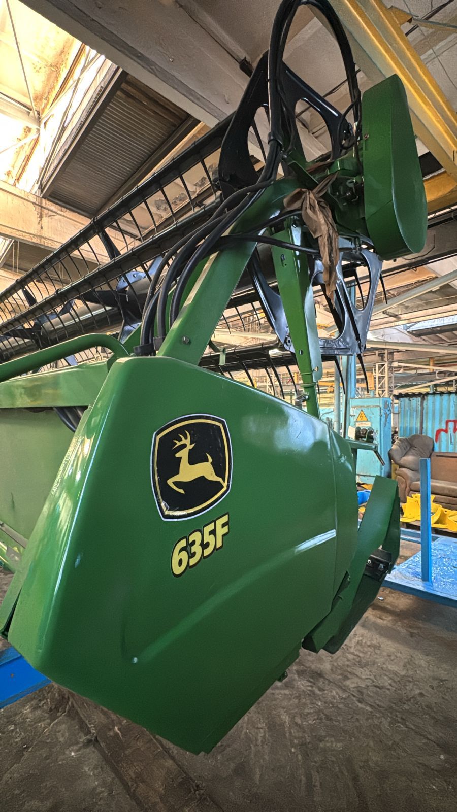 Жатка John Deere 635F